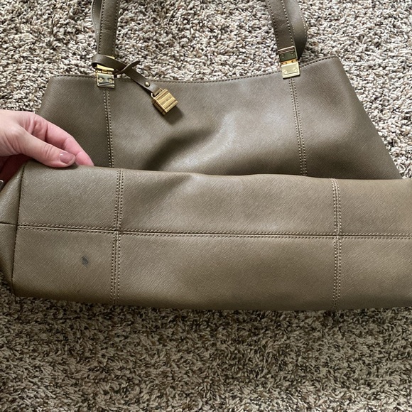 Tommy Hilfiger Large Tote Purse Shoulder Bag - Picture 9 of 12